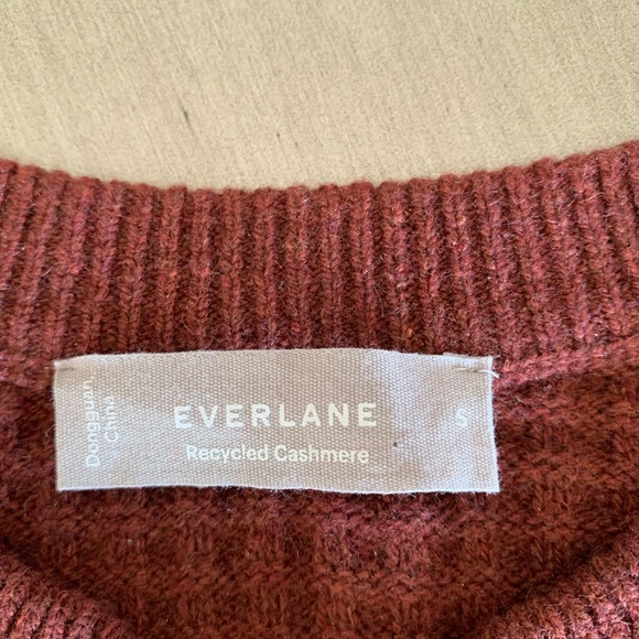 Everlane Belgium Waffle Henley Sweater ReCashmere Rust Red Sold Out Sz S - Picture 4 of 13